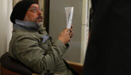 احمد معظمی: ملت ایران پای خاک وطنش می‌ایستد