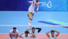 پخش زنده مسابقه والیبال ایران و ترکیه از رادیو ورزش