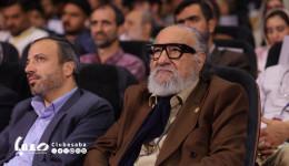 داریوش ارجمند: هنرمند گلخانه‌ای نمی‌خواهیم