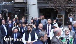 بازدید سفرای خارجی از ساختمان شیشه‌ای